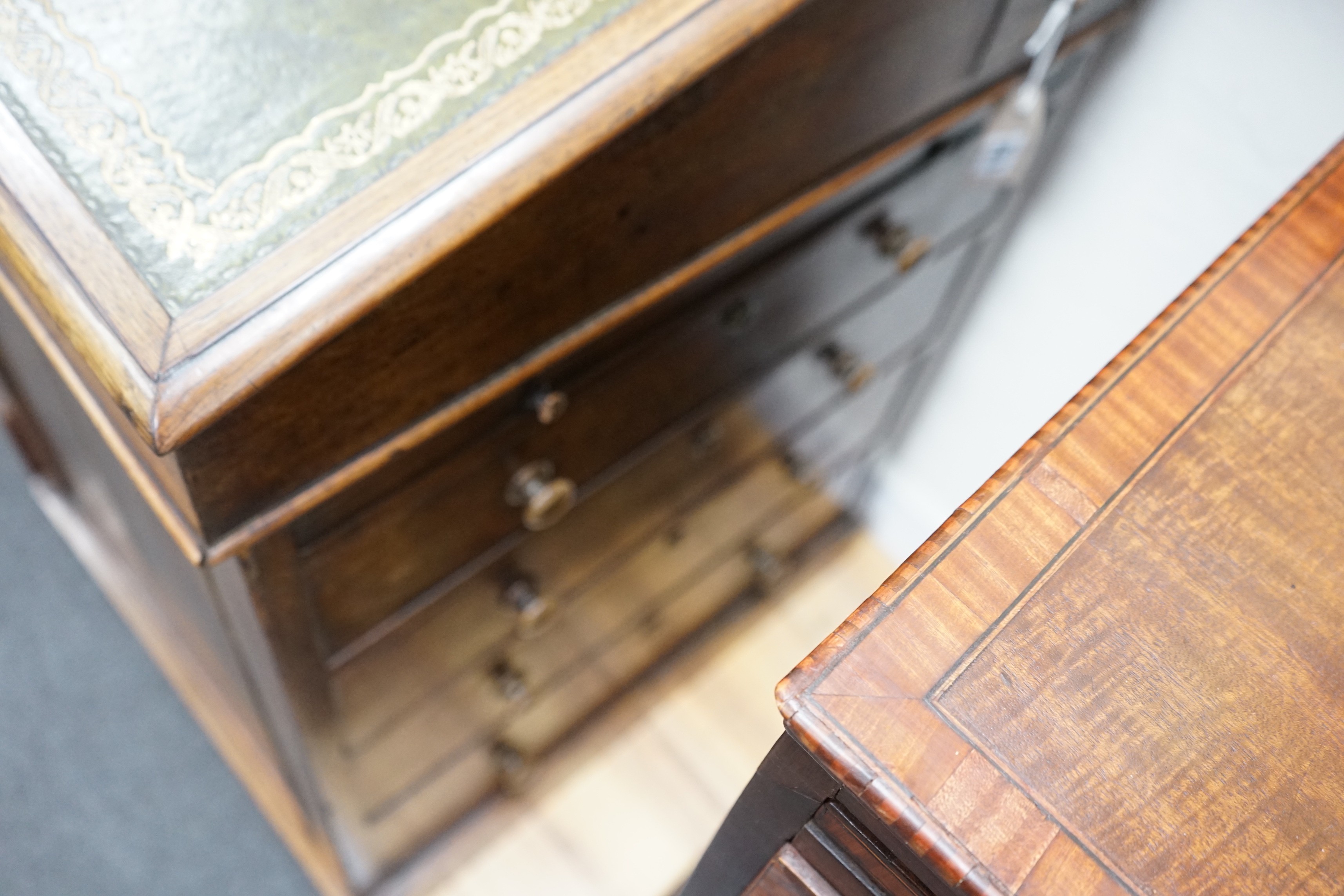 An early Victorian rosewood Davenport, with sliding top, width 50cm, depth 58cm, height 89cm